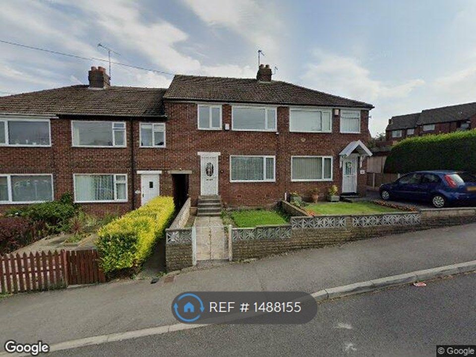 2 bed terraced house to rent in Lickless Drive, Horsforth, Leeds LS18