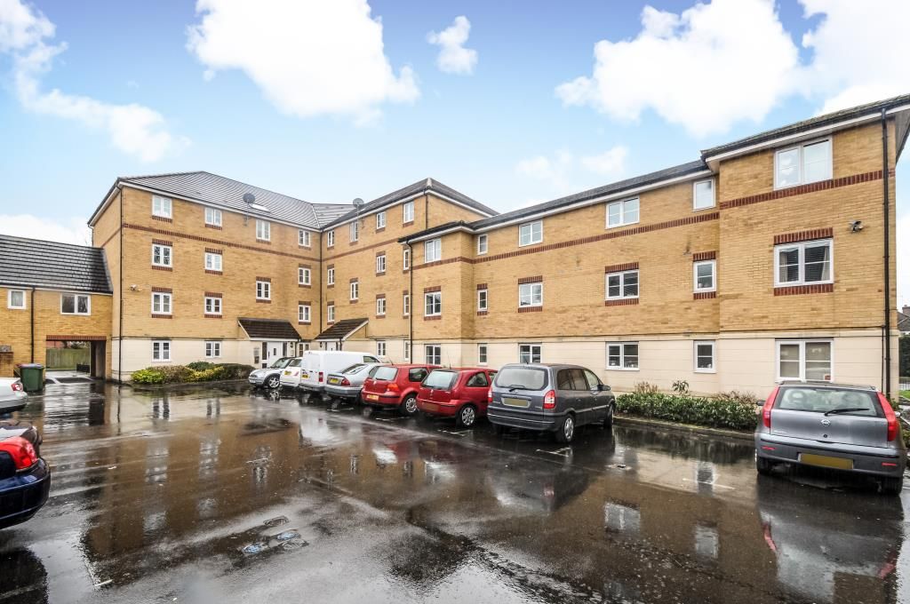 2 bed flat for sale in Newbury, Berkshire RG14 Zoopla