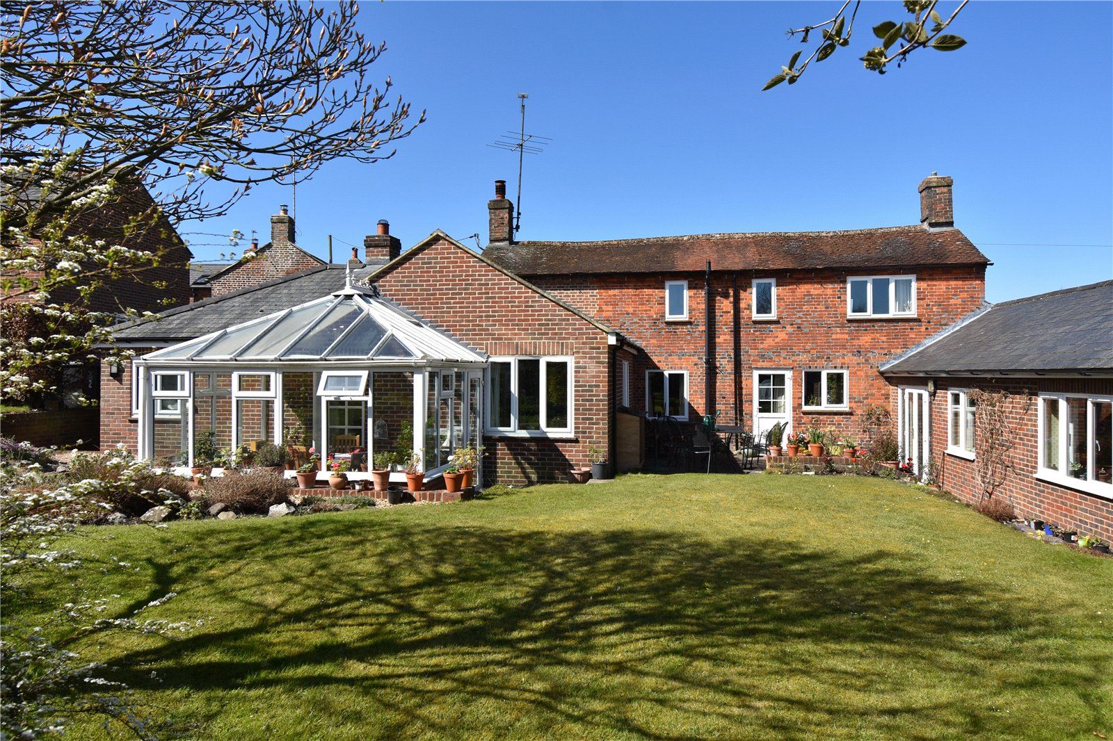 4 bed detached house for sale in West Overton, Marlborough, Wiltshire
