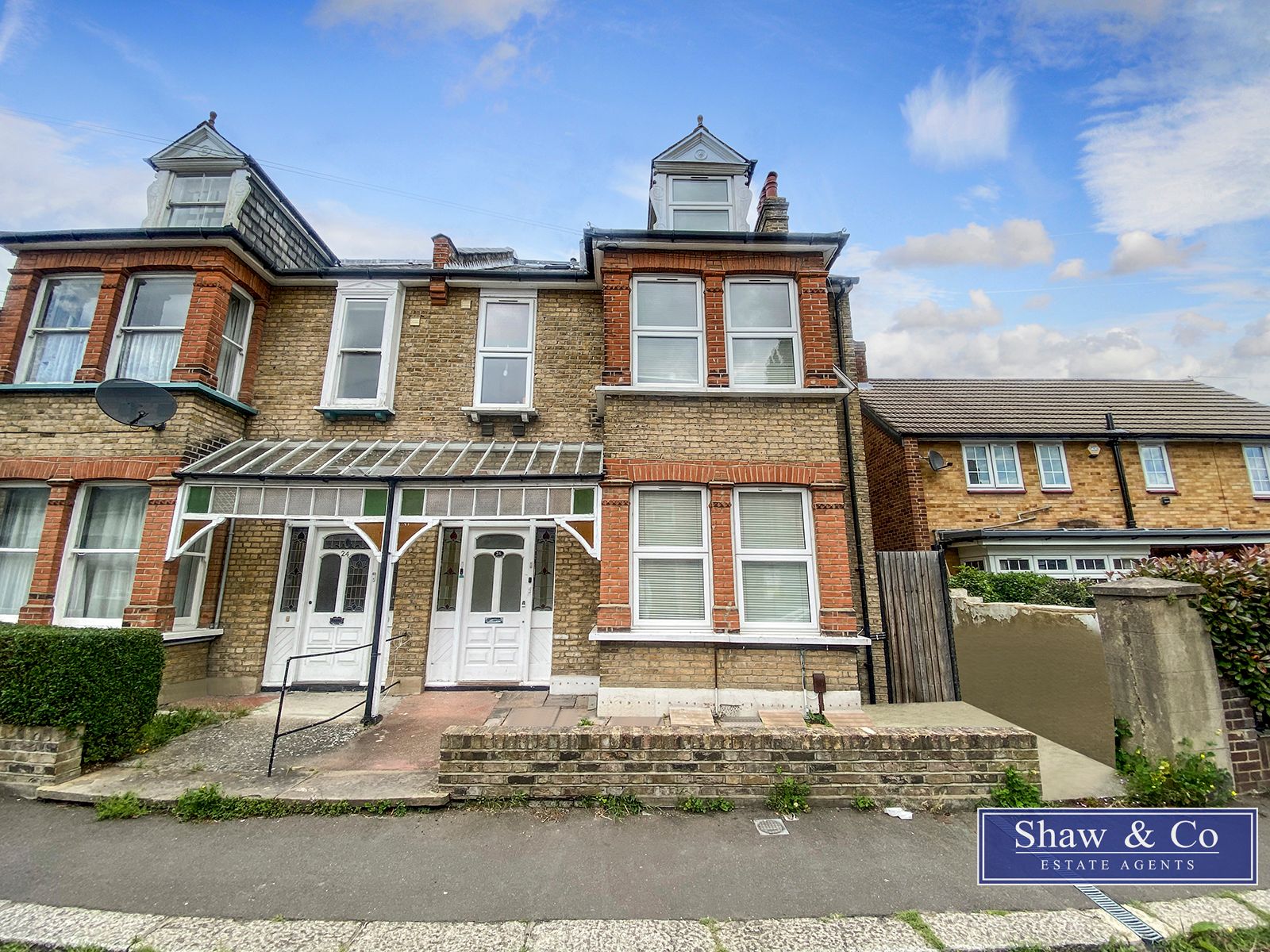 2 bed flat for sale in Pownall Road, Hounslow TW3 Zoopla