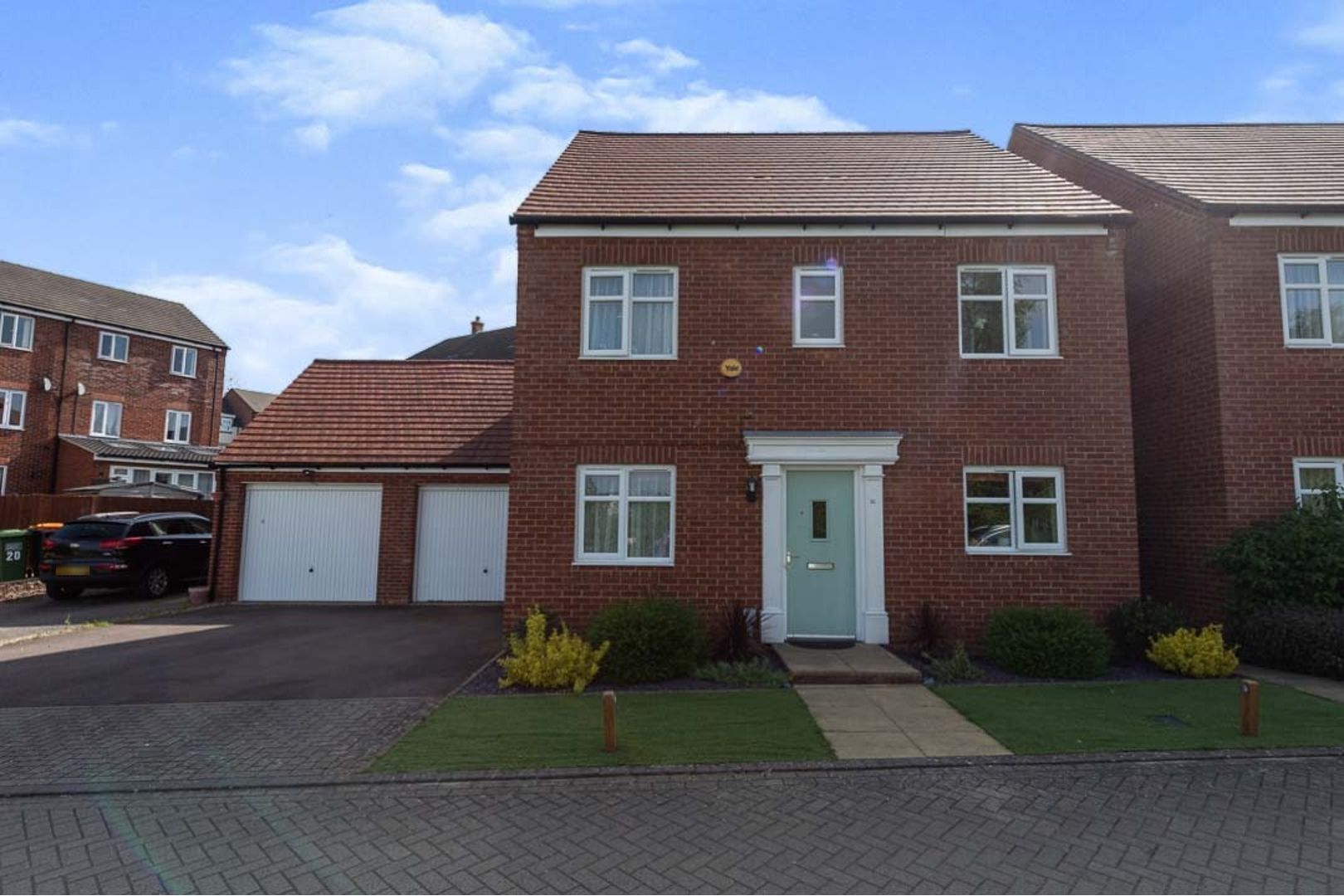 4 bed detached house for sale in Fieldstone, Dunstable LU5 Zoopla
