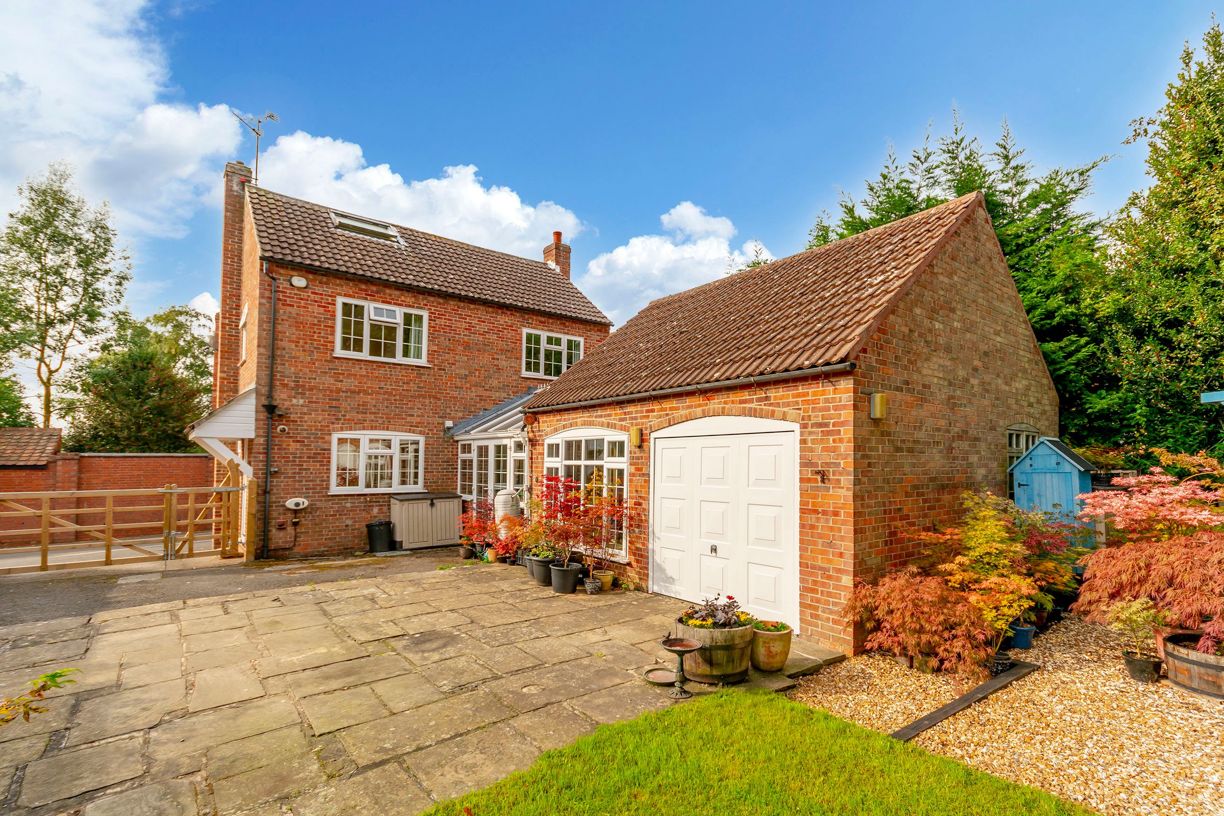 3 bed detached house for sale in The Maltings, Main Street, Flintham