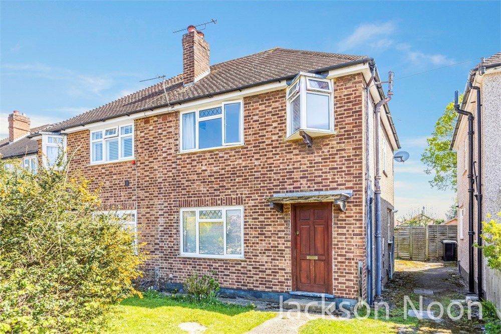 3 bed semidetached house for sale in Road, West Ewell KT19