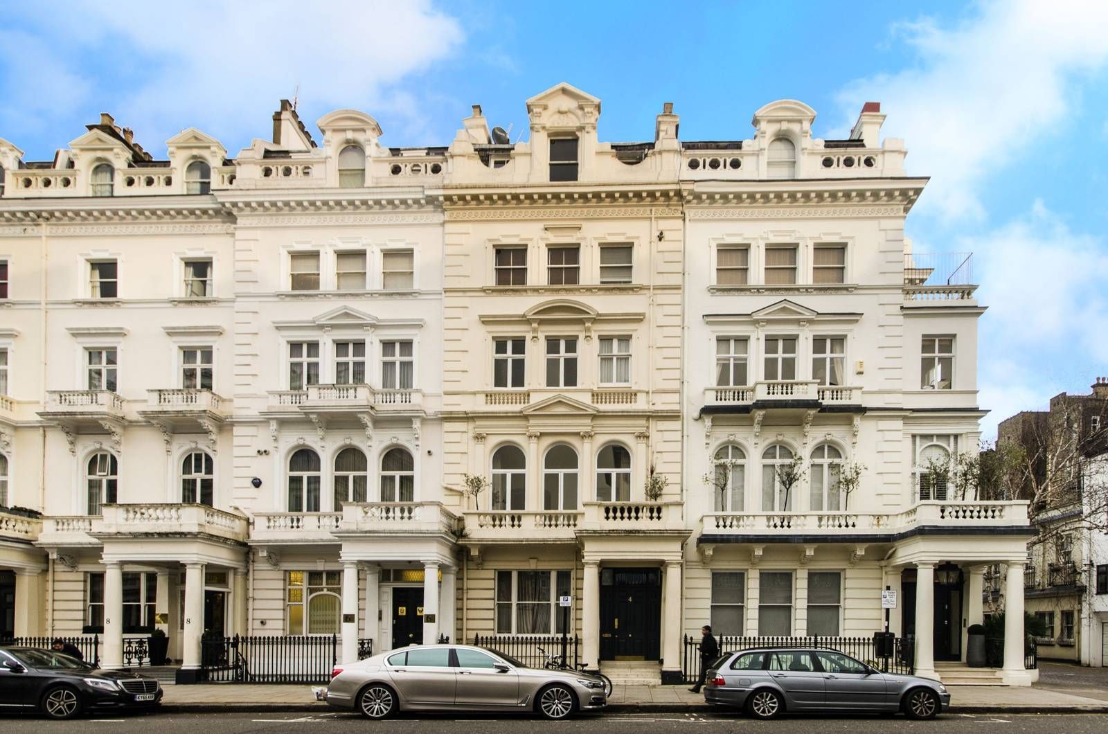 2 bed flat to rent in Queens Gate Terrace, South Kensington, London SW7