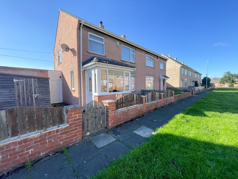 3 bed semidetached house for sale in Windermere Crescent, BlaydonOn