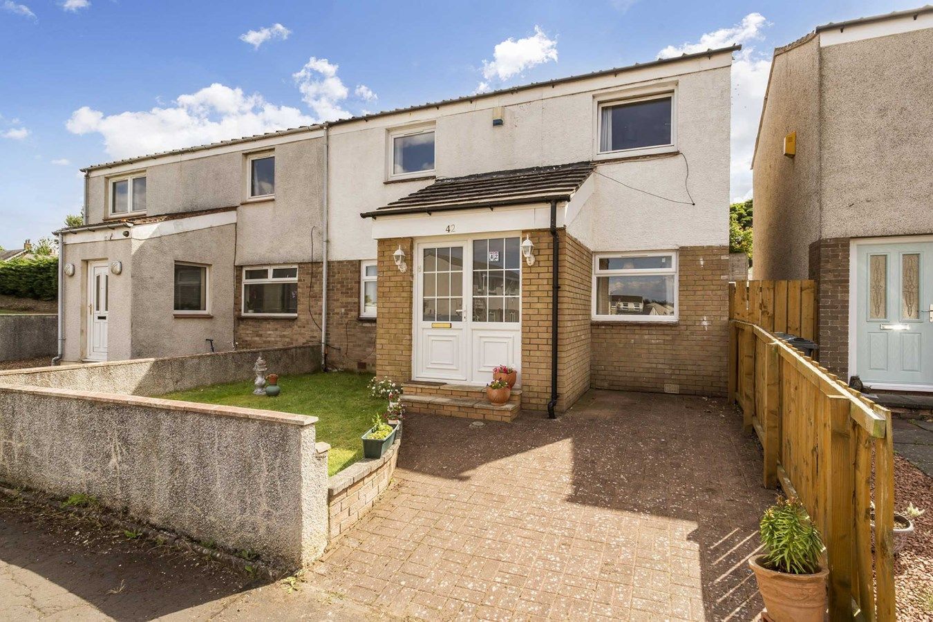 4 bed semidetached house for sale in Cleekim Drive, Edinburgh EH15