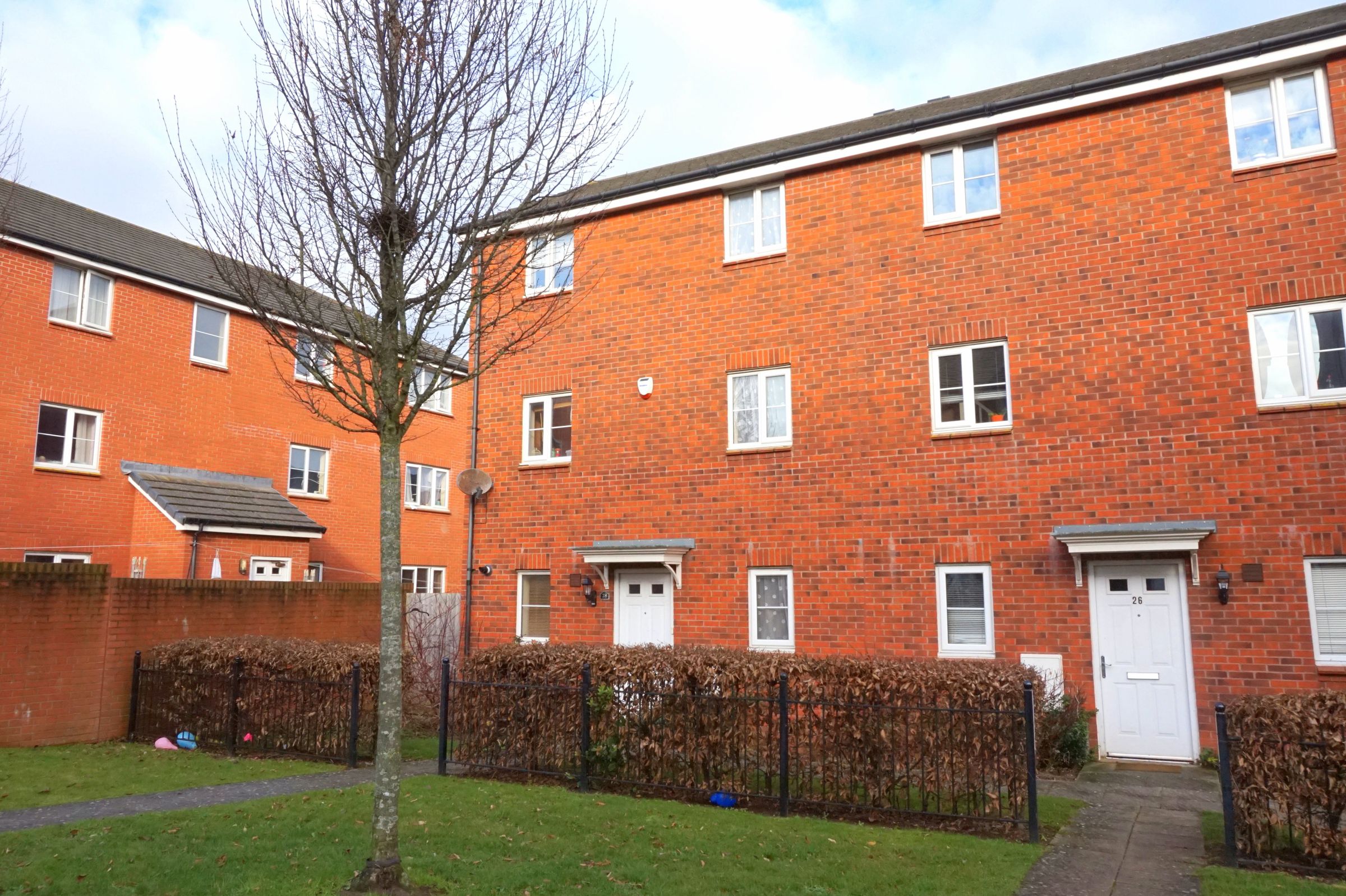 4 bed town house to rent in Emerson Square, Horfield, Bristol BS7 Zoopla