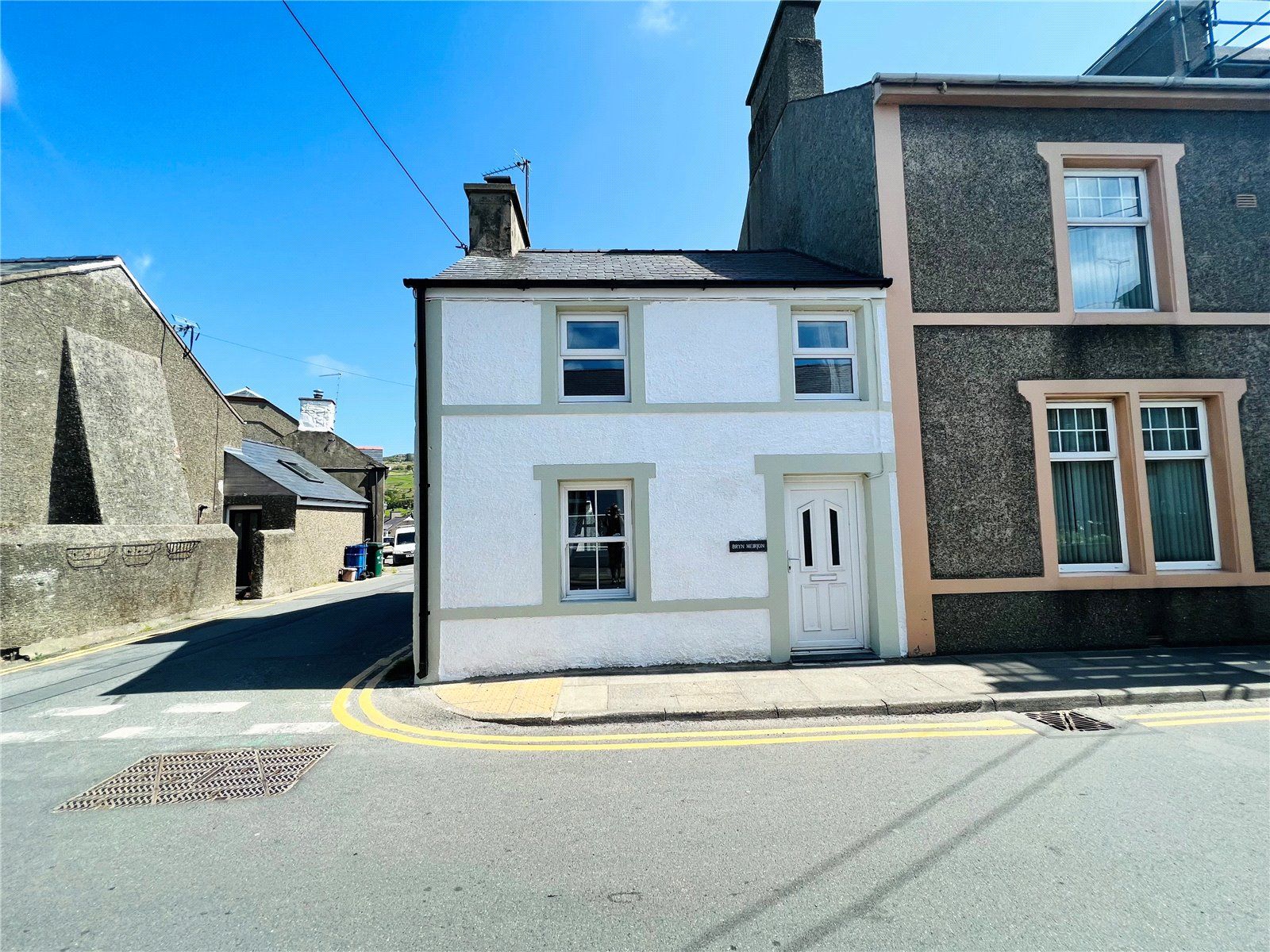2 bed end terrace house for sale in High Street, Nefyn, Pwllheli, Gwynedd LL53 Zoopla