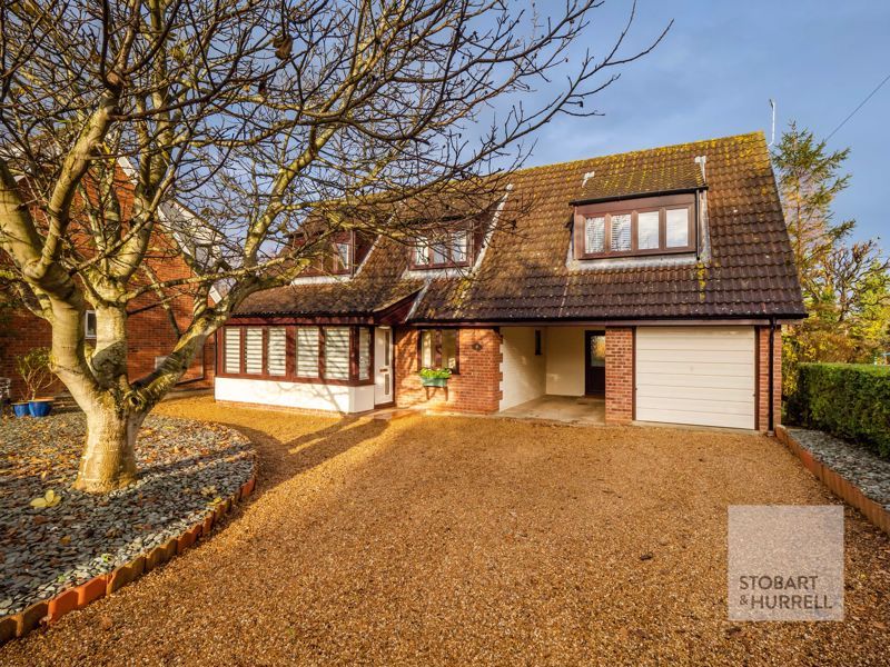 4 bed detached house for sale in Wood Green, Rackheath, Norwich NR13