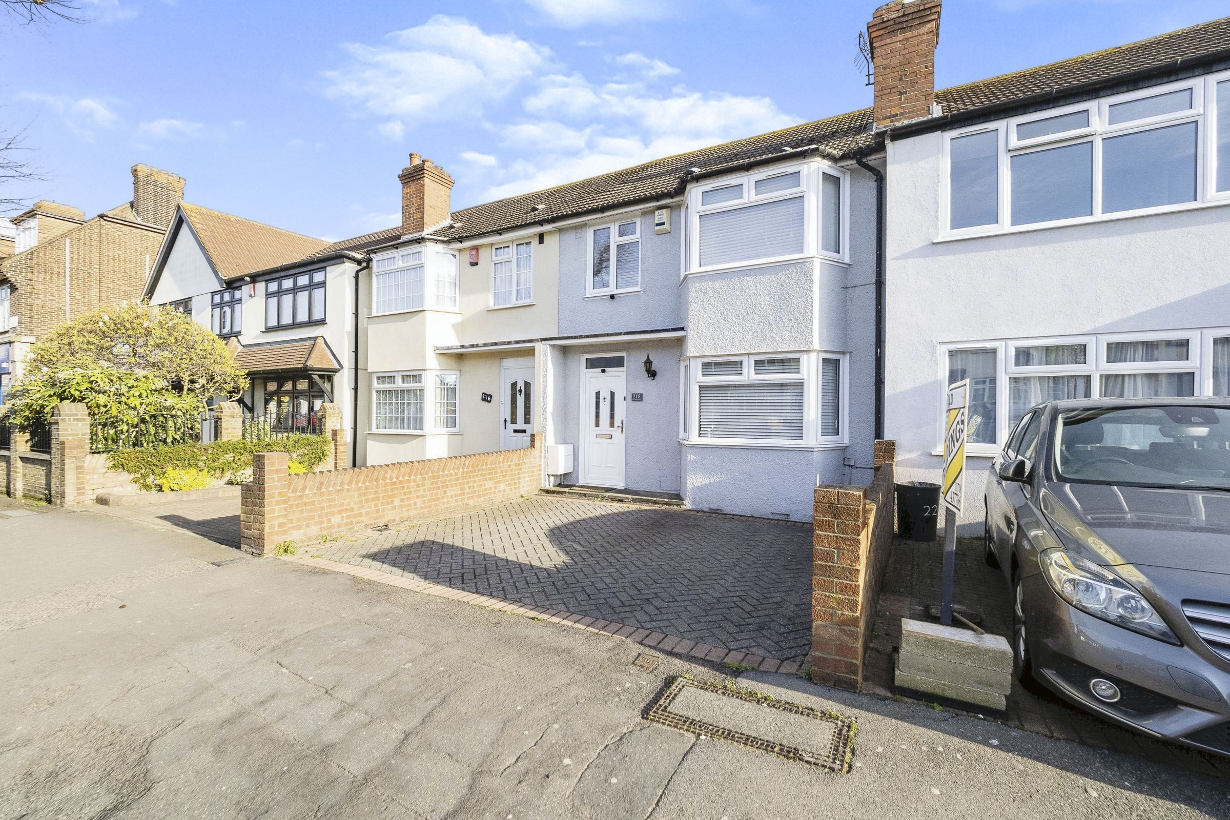 3 bed terraced house for sale in Elm Park Avenue, Hornchurch RM12 Zoopla