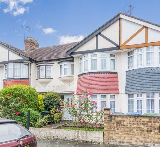 Banstead Gardens, Edmonton, London N9