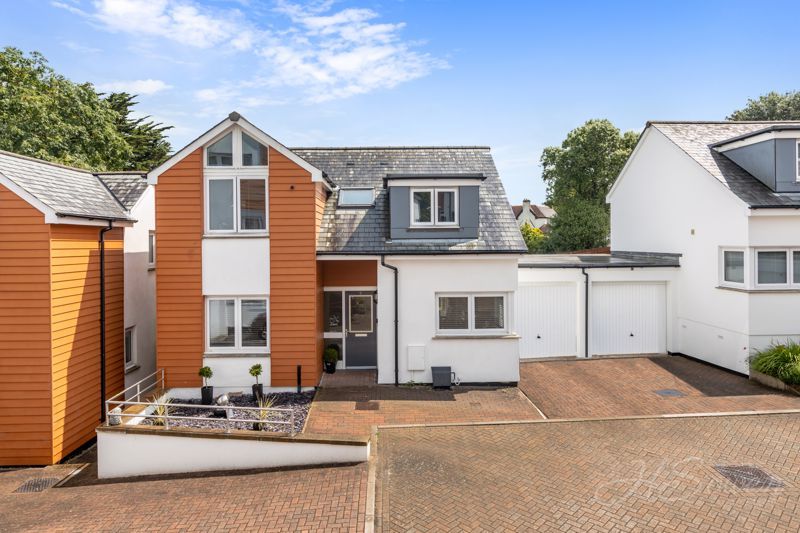 Moorhaven Close, Torquay TQ1  