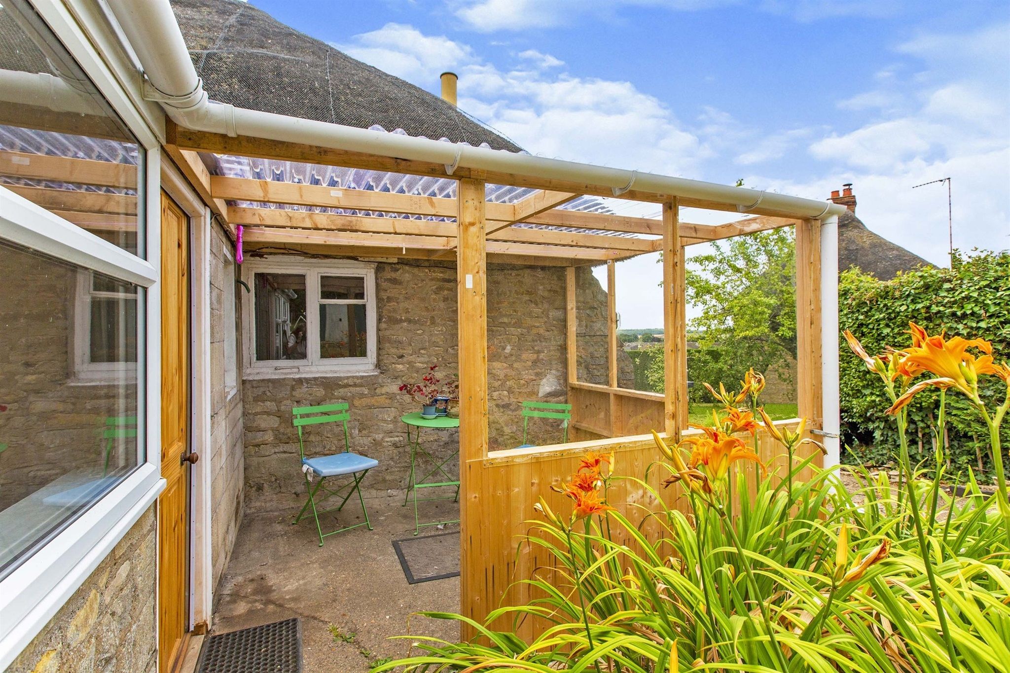 3 bed semidetached bungalow for sale in Benefield Road, Brigstock