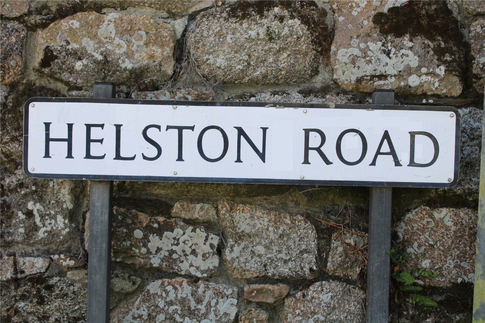 2 bed terraced house for sale in Helston Road, Penryn TR10 Zoopla