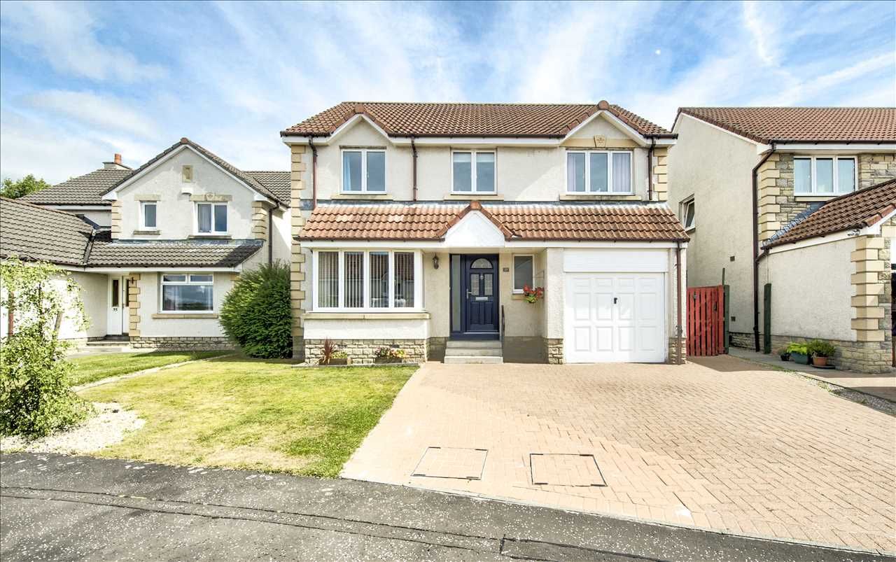 4 bed property for sale in Dovecot Way, Dunfermline KY11 Zoopla