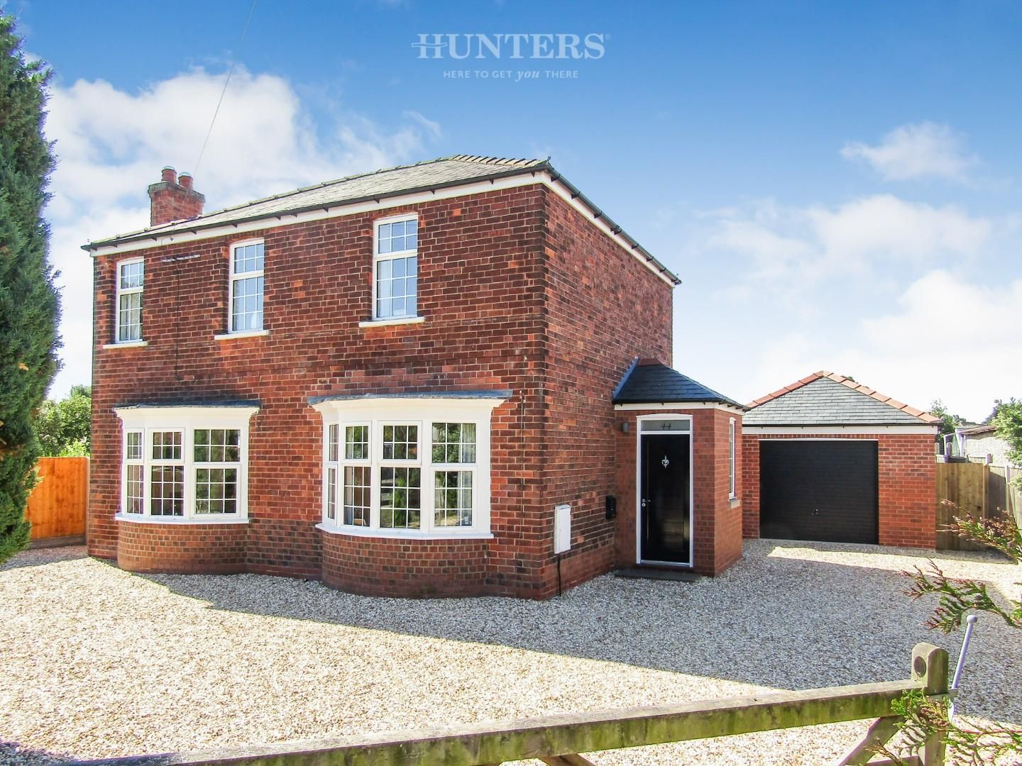 4 bed detached house for sale in Willingham Road, Knaith Park