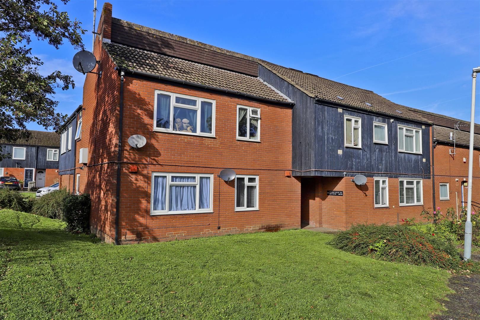 1 bed flat for sale in Hetherington Way, Ickenham UB10 Zoopla