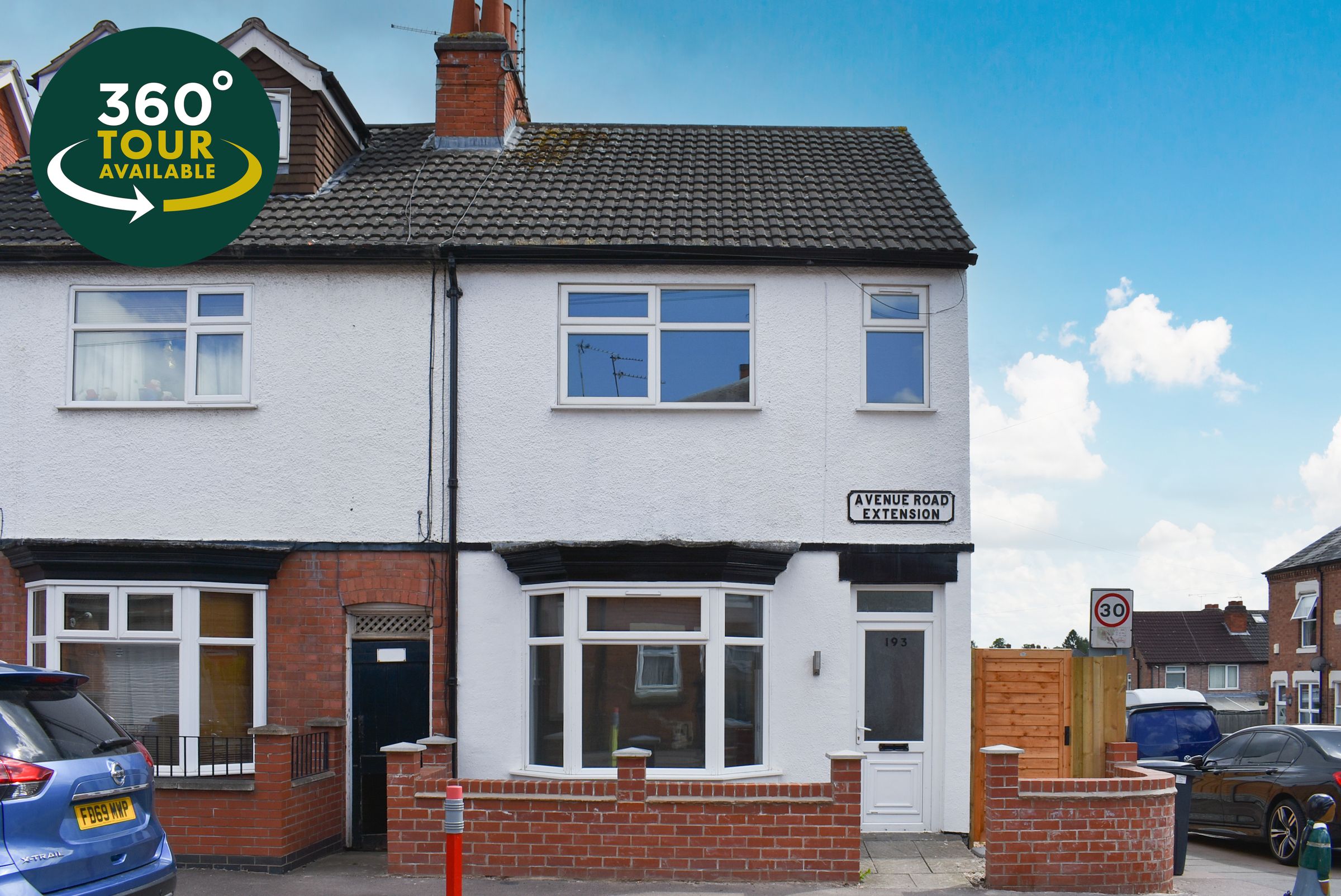 3 bed semidetached house for sale in Avenue Road Extension, Clarendon