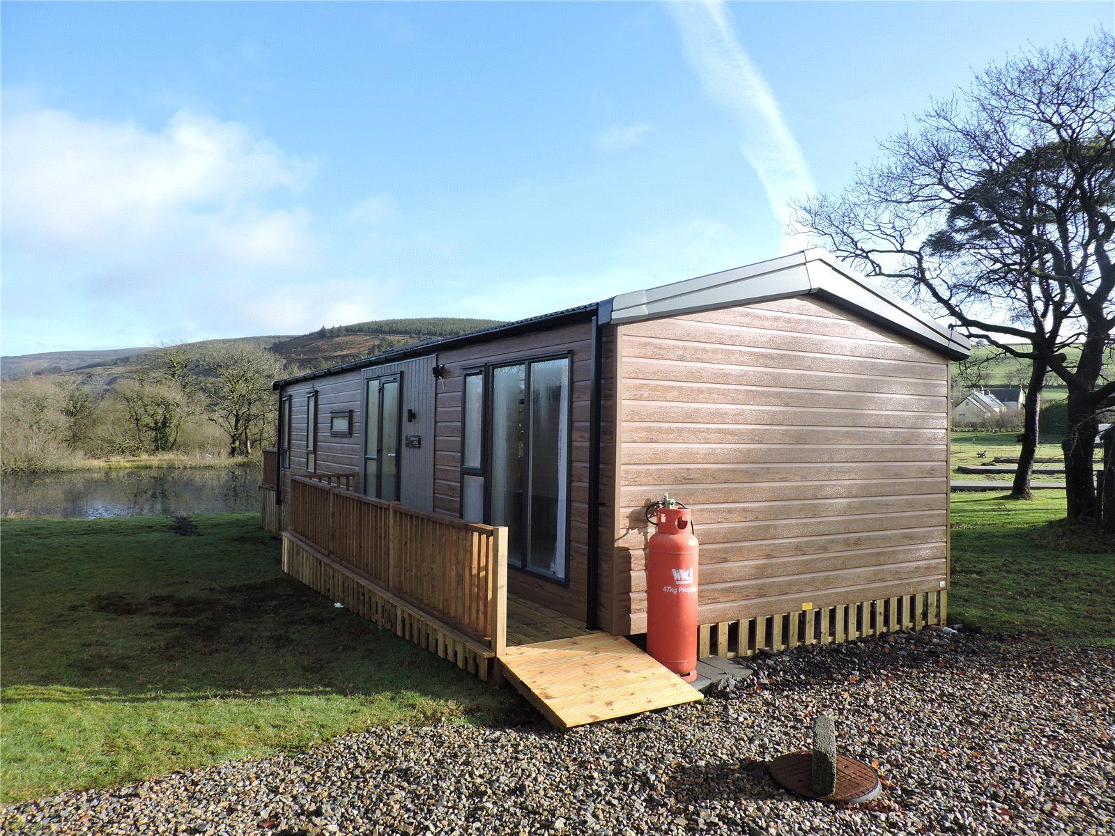 2 bed bungalow for sale in Rosebush Holiday Park, Clynderwen, Pembrokeshire SA66 Zoopla