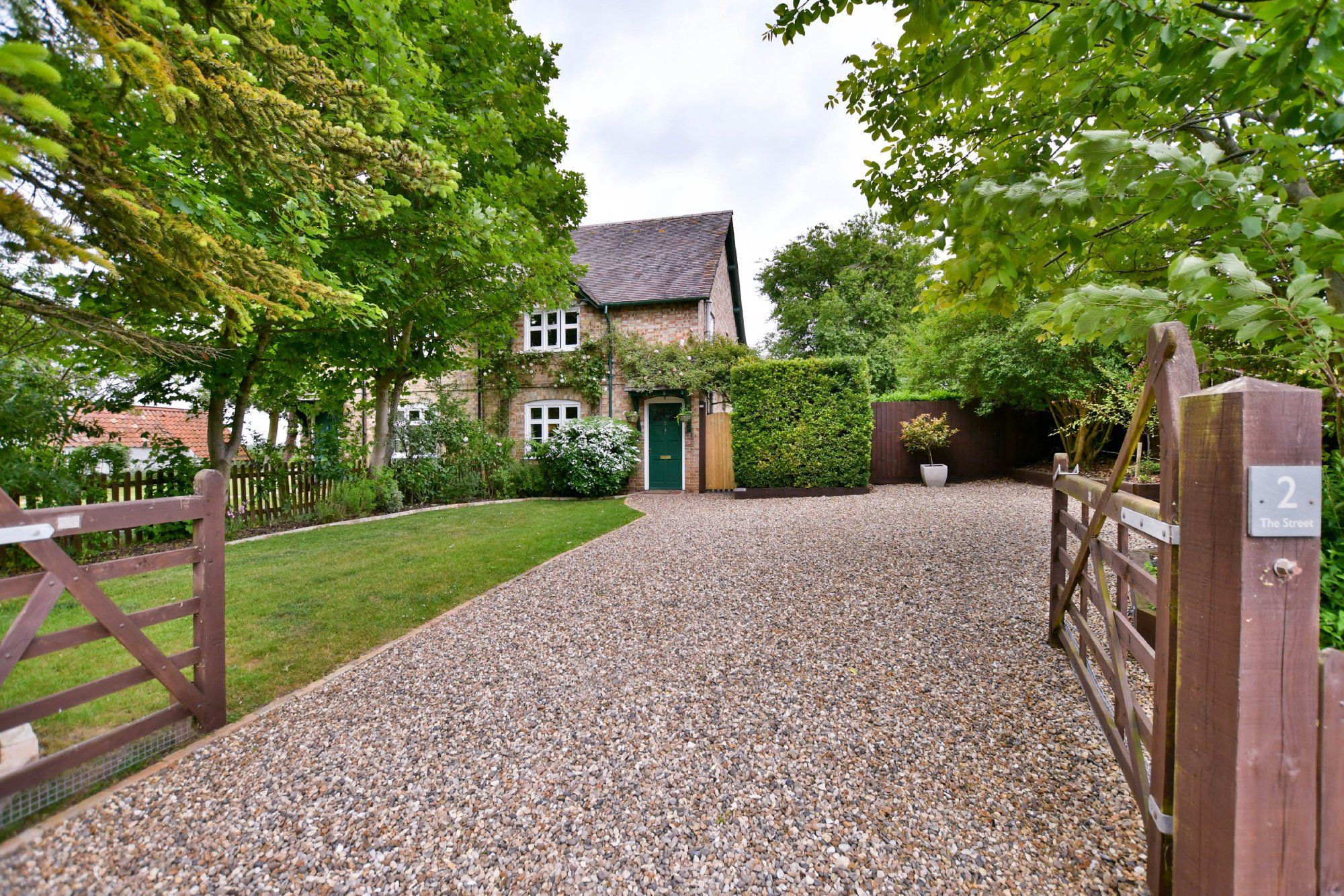 2 bed cottage for sale in The Street, Snailwell, Newmarket CB8 Zoopla