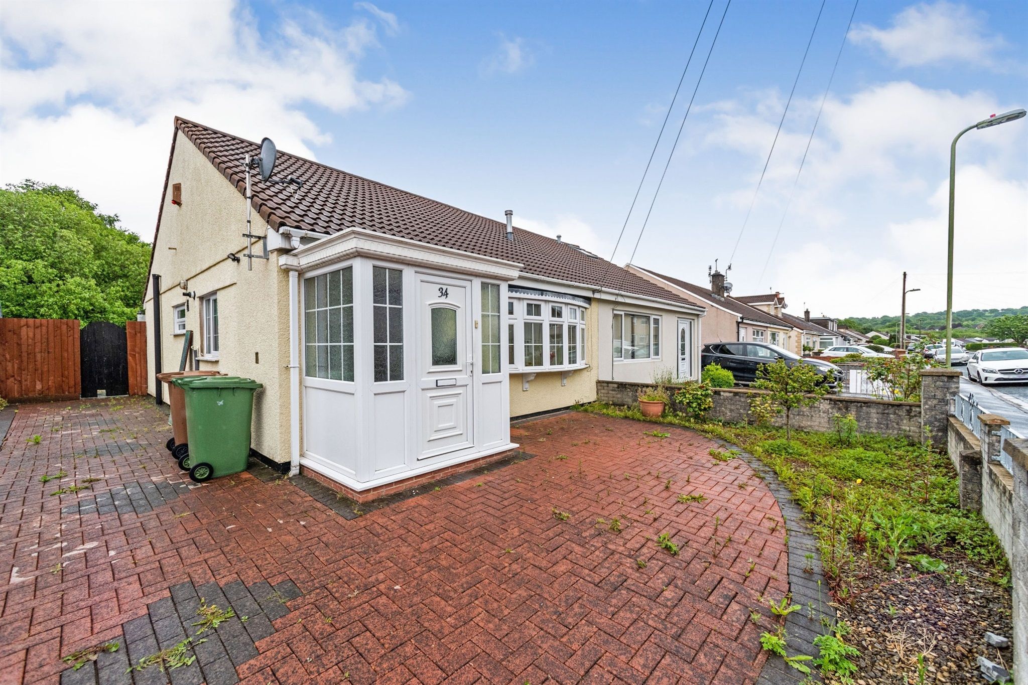 2 bed semidetached bungalow for sale in Tawel Fan, Nelson, Treharris CF46 Zoopla