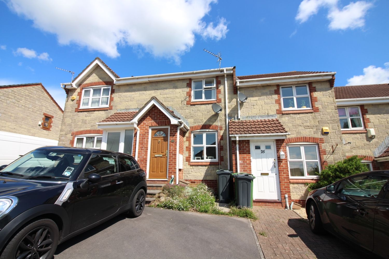 2 bed terraced house to rent in Close, Pontprennau, Cardiff