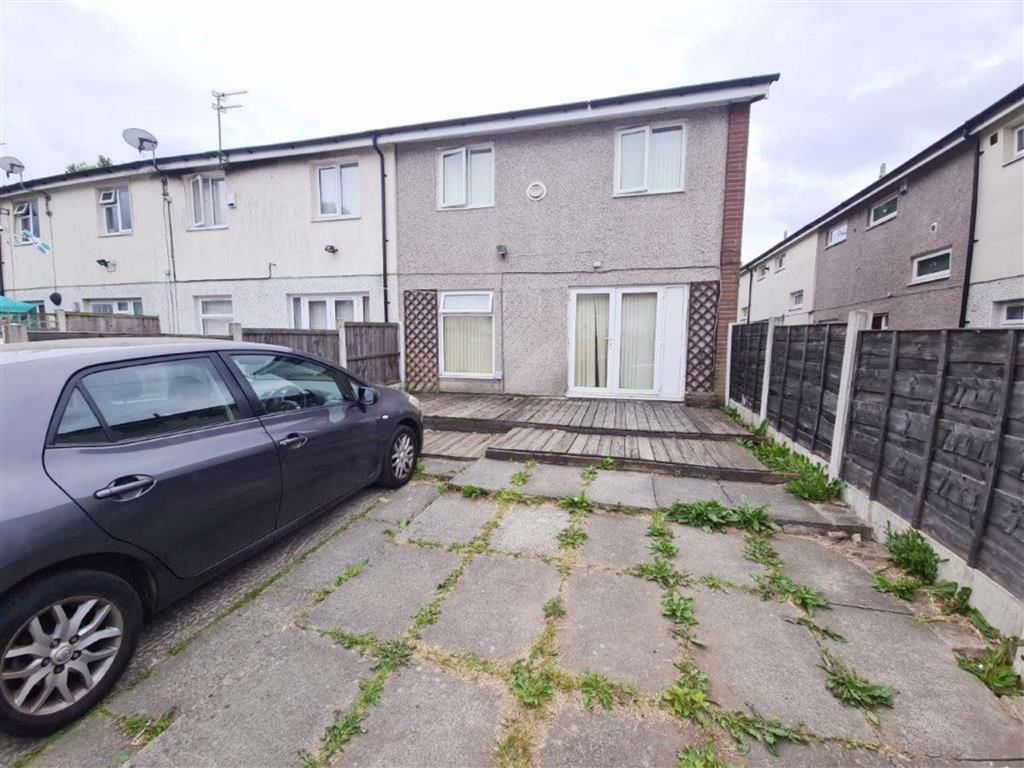 Longhill Walk, Manchester, Manchester M40  