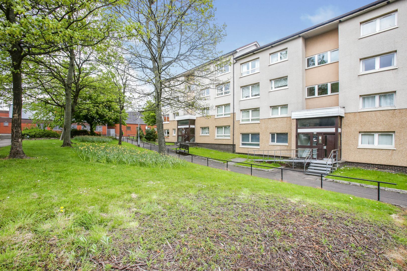 315 Kennedy Street Glasgow G4  