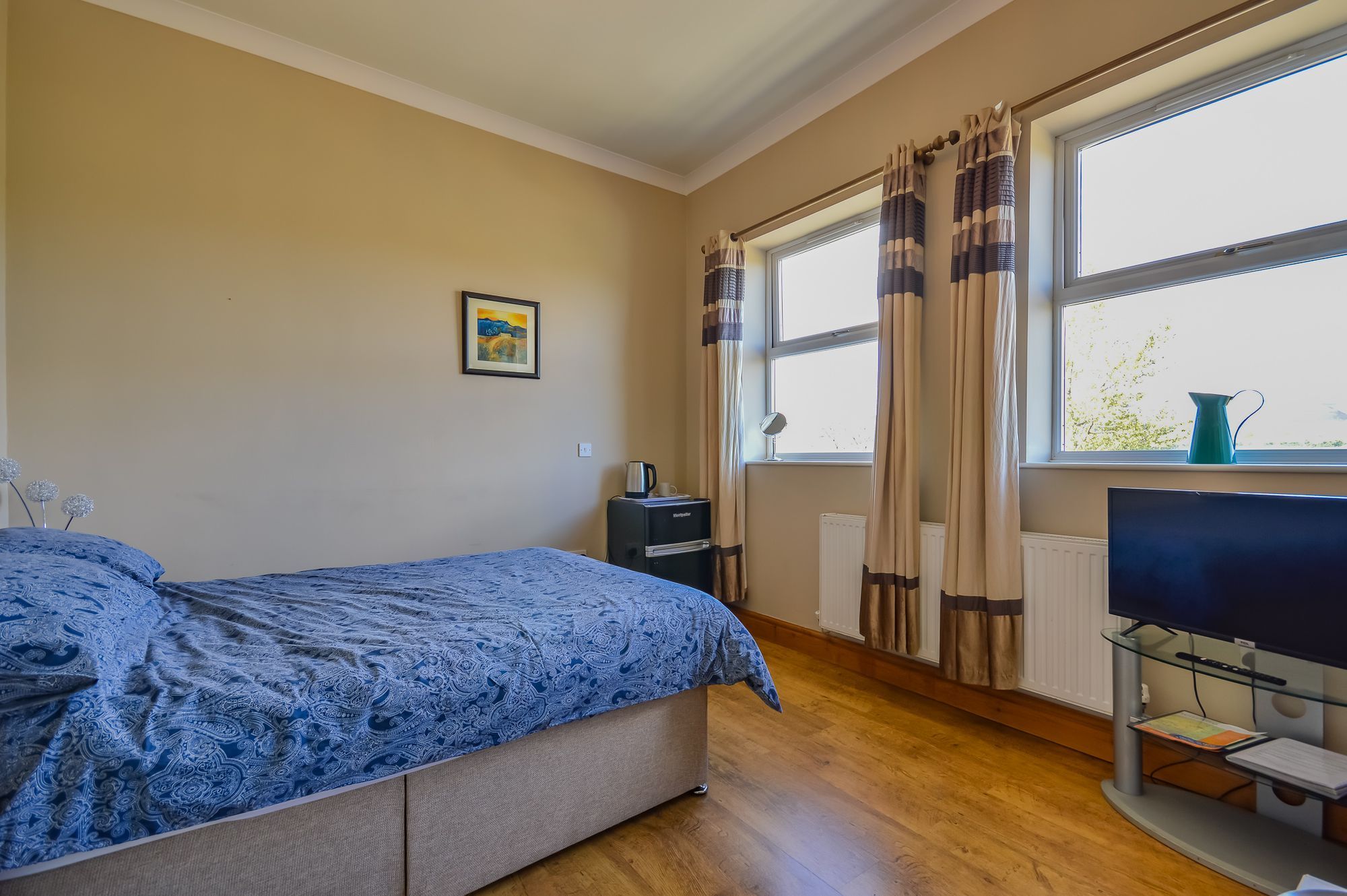 6 bed detached house for sale in Bryncethin Road, Garnant SA18 Zoopla