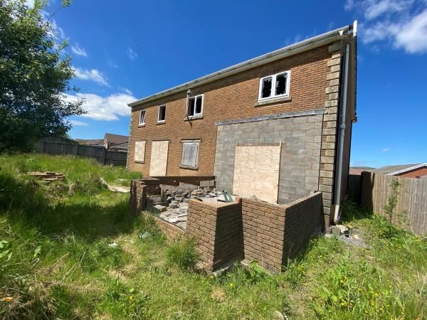 3 Heol Corn Du Beacon Heights Merthyr Tydfil Mid Glamorgan CF48  