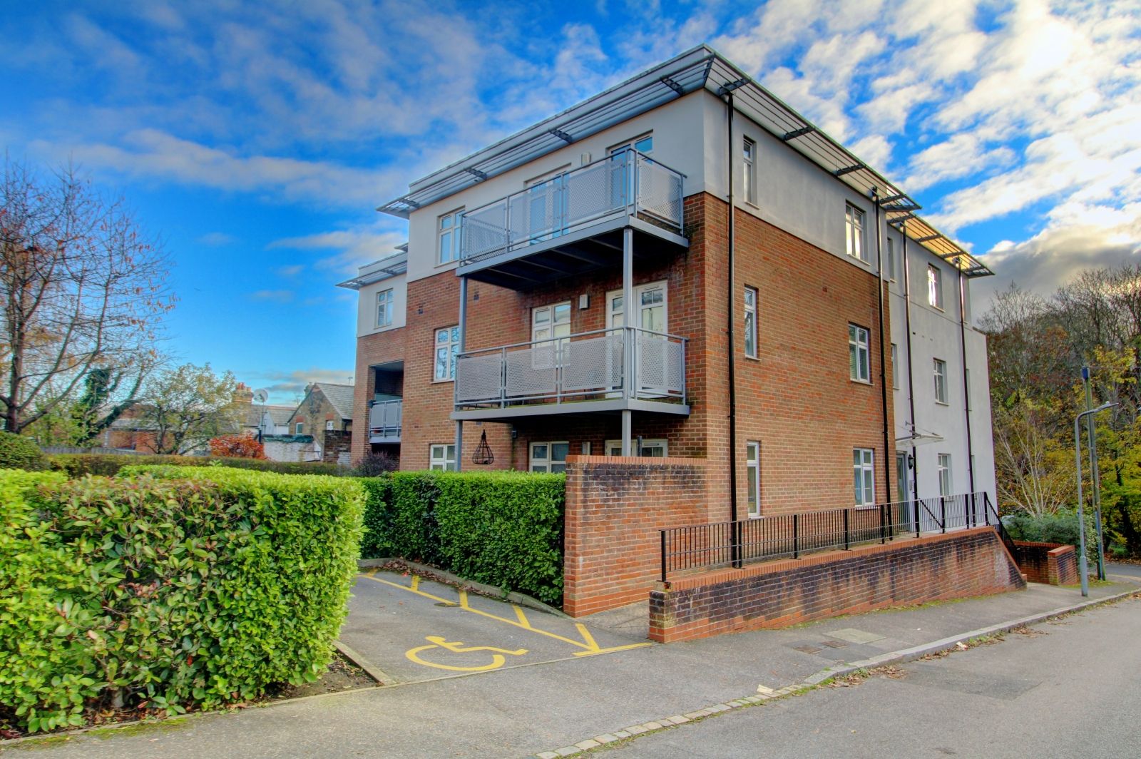 2 bed flat for sale in Spring Gardens Road, High HP13 Zoopla