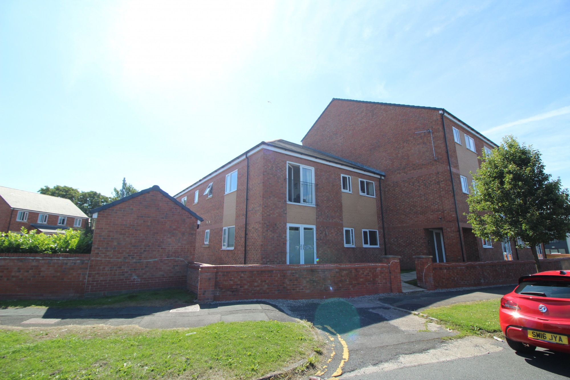 2 bed flat for sale in Langdale Gardens, Blackpool FY4 Zoopla