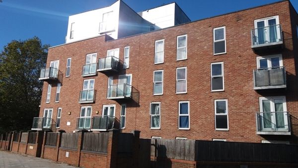 19 Holborn Way, Merton, Mitcham CR4  