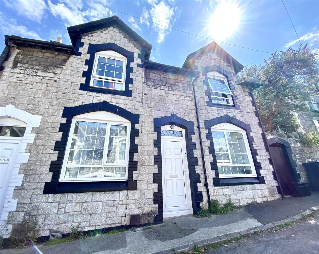 3 bed end terrace house for sale in Wellington Place, Torquay, Devon