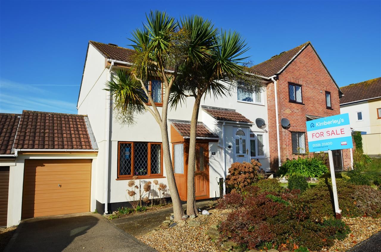 2 bed terraced house for sale in Daveys Close, Goldenbank, Falmouth