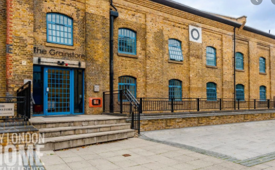 4 Western Gateway London E16  