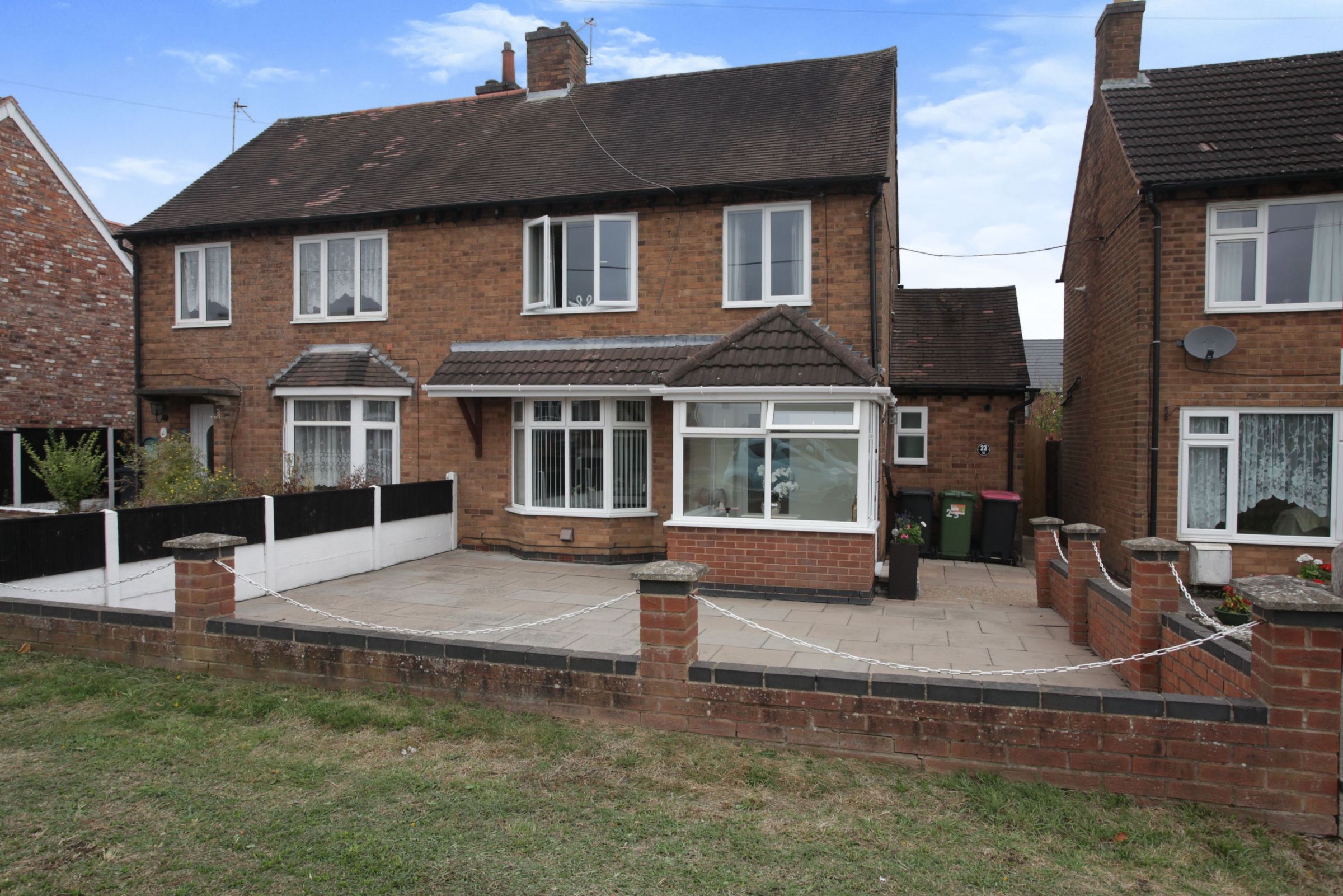 3 bed semidetached house for sale in Spon Lane, Grendon, Atherstone