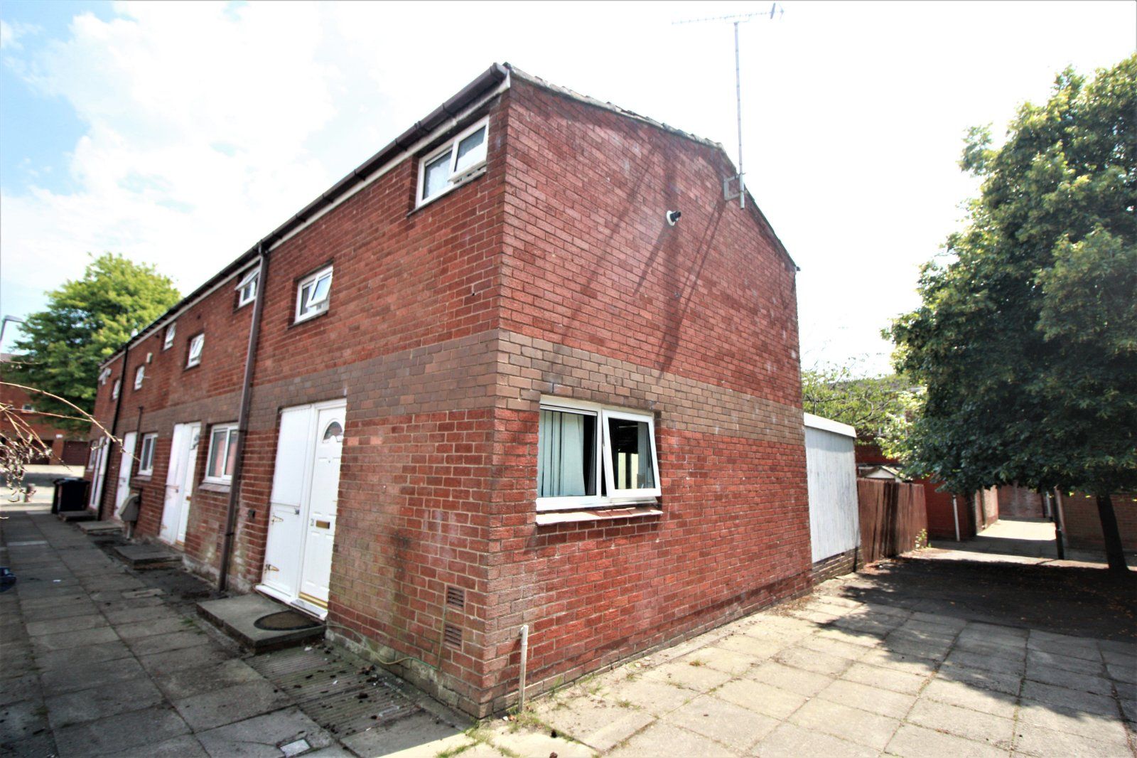 2 bed end terrace house for sale in Cherrycroft, Skelmersdale