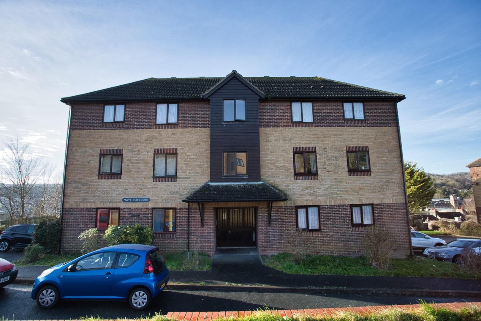 1 bed flat for sale in Mayfield Avenue, Dover CT16 Zoopla