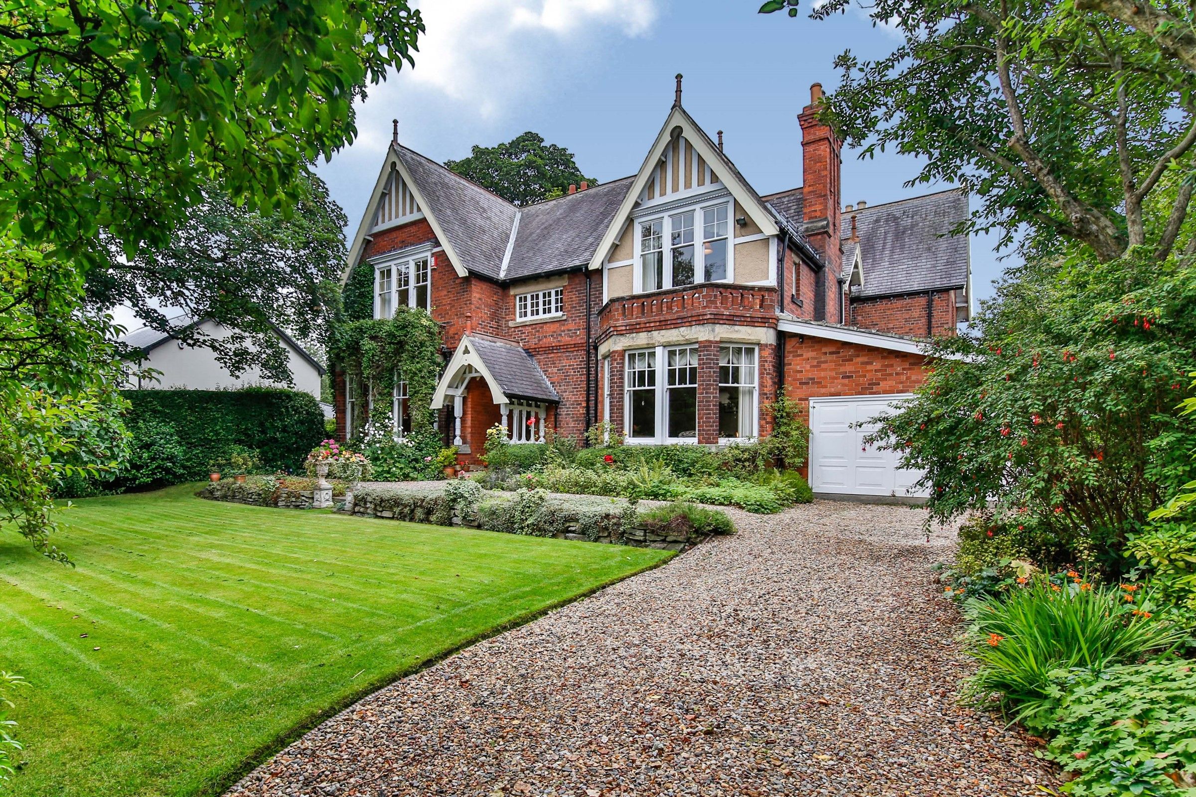 5 bed detached house for sale in Hetton Road, Houghton Le Spring, Tyne