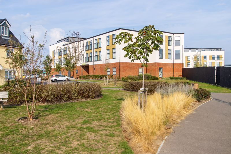 1 bed flat for sale in Longacres Way, Chichester PO20 Zoopla