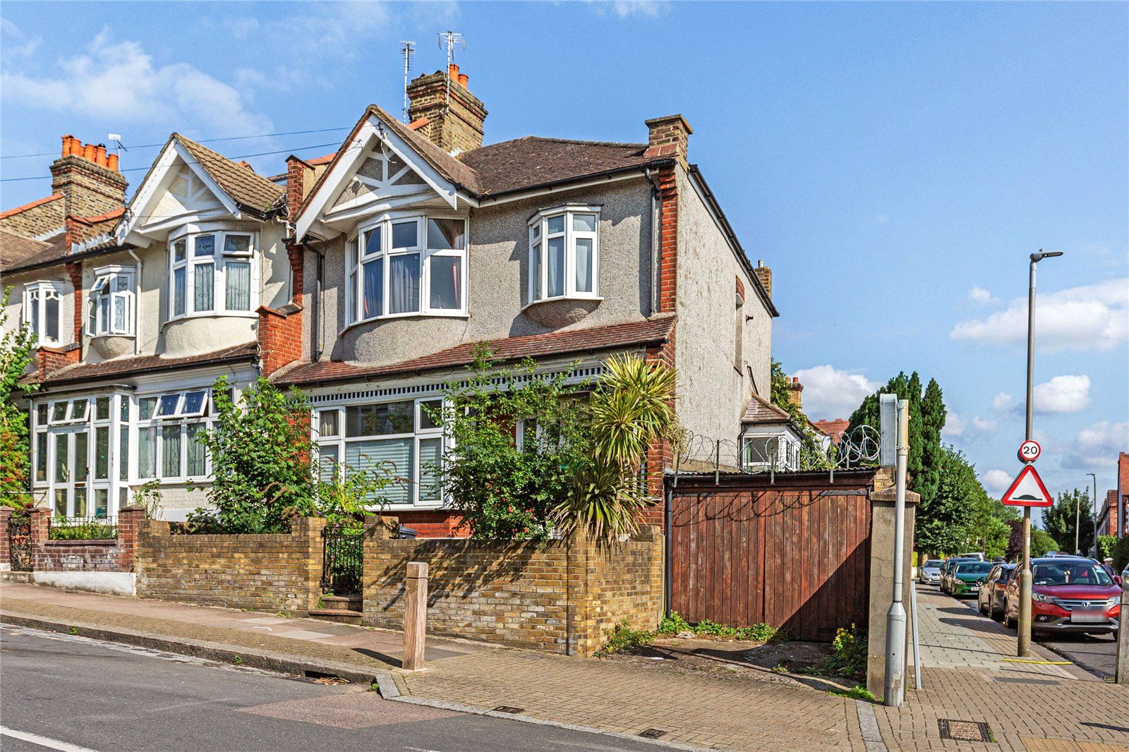 3 bed detached house for sale in Nimrod Road, Furzedown, London SW16
