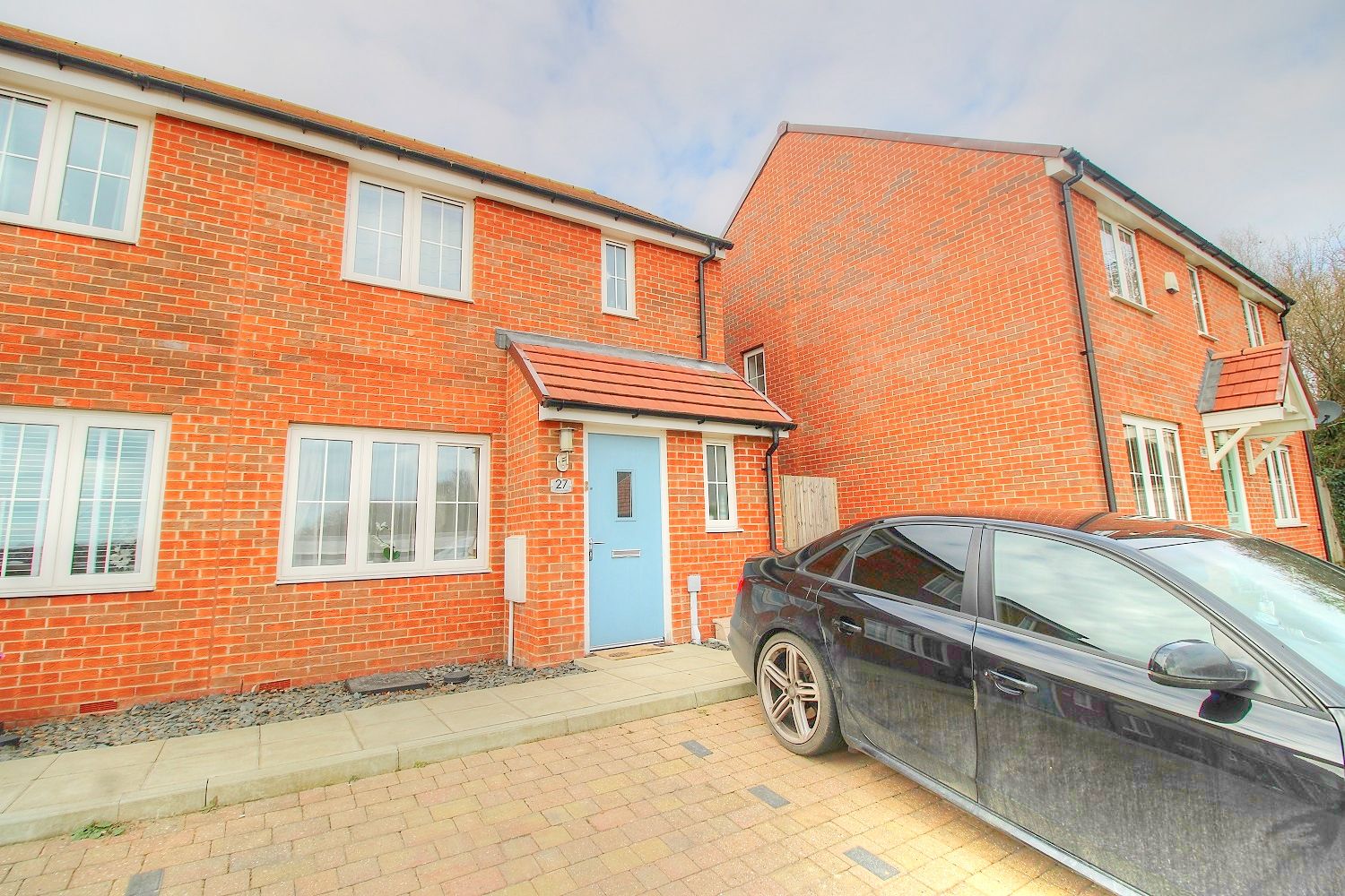 3 bed semidetached house for sale in Primrose Field, Stone Cross