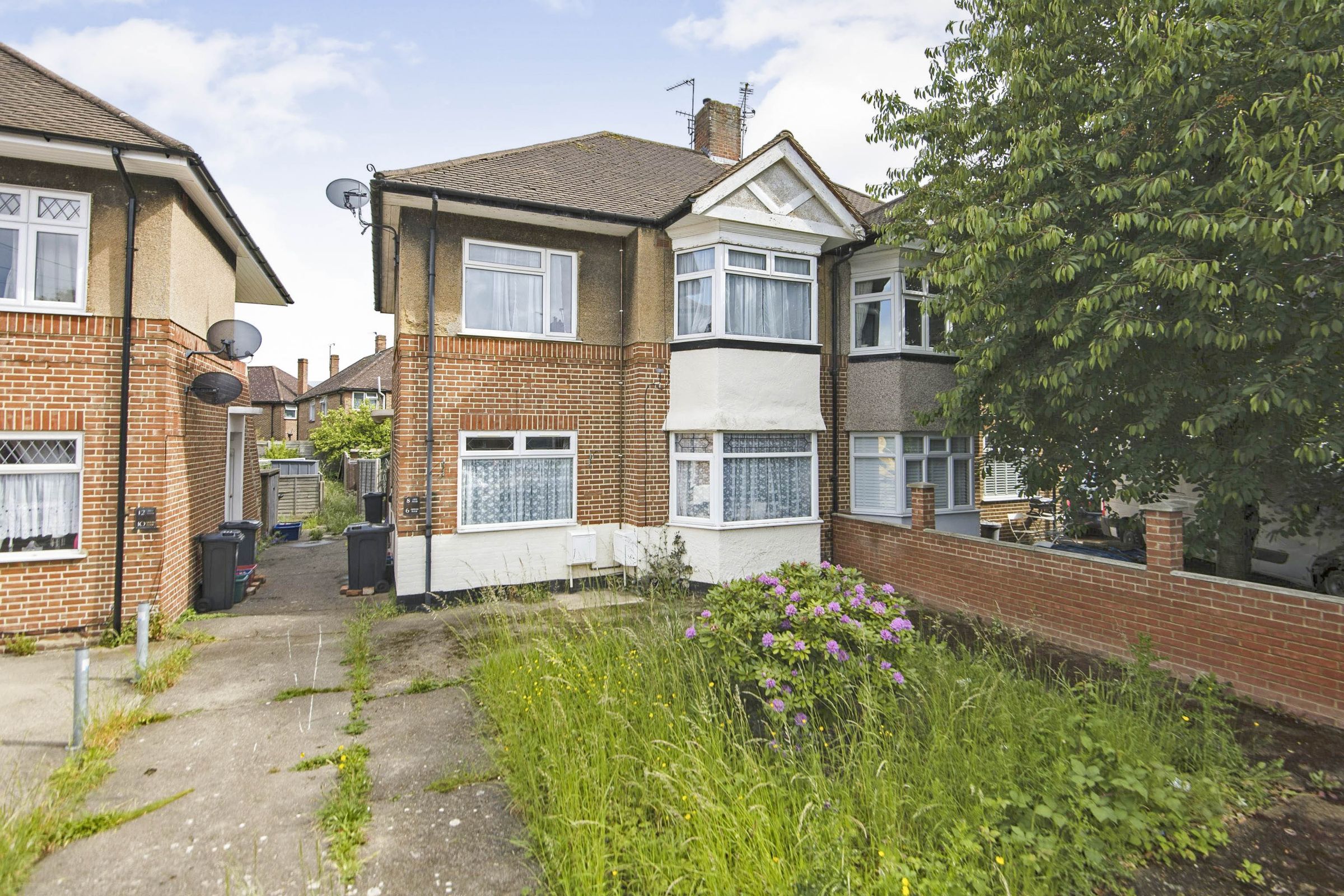 2 bed for sale in Amesbury Road, Feltham TW13 Zoopla
