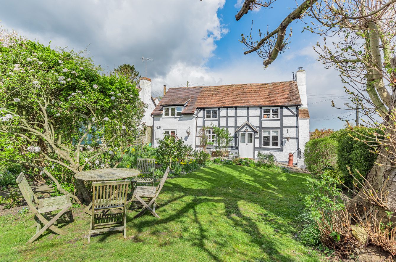 4 bed detached house for sale in Upton Snodsbury, Worcester WR7 Zoopla