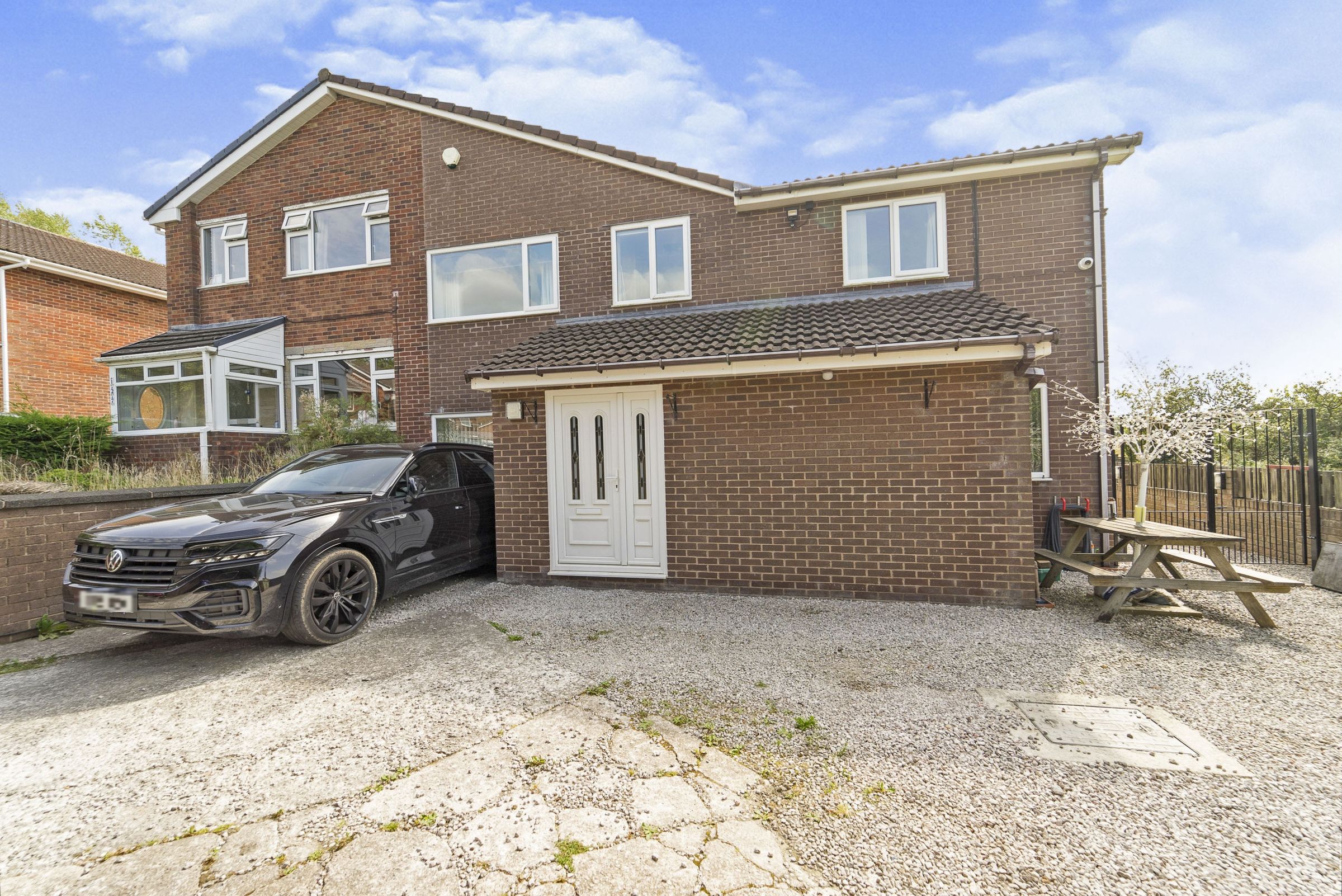 4 bed semidetached house for sale in Lower Manor Lane, Burnley