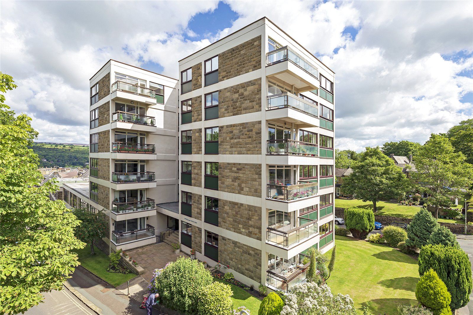 2 bed flat for sale in Wells Promenade, Ilkley, West Yorkshire LS29