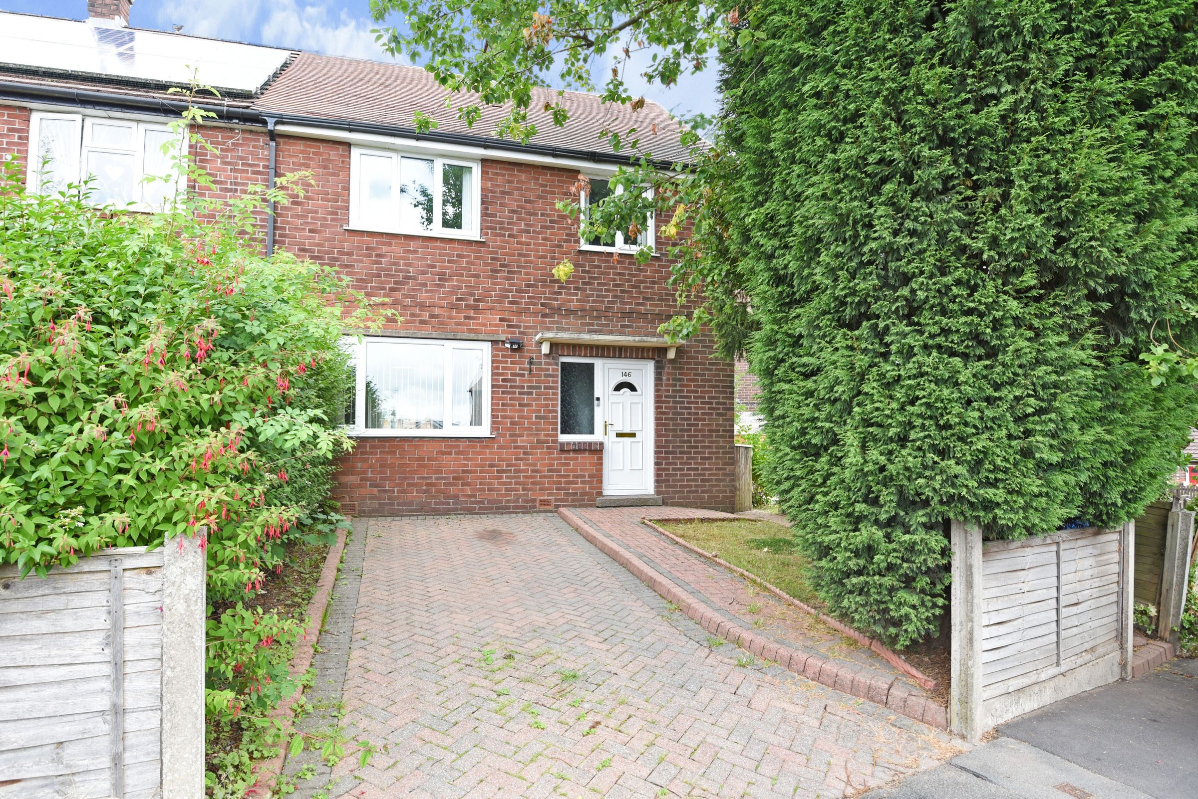 3 bed semidetached house for sale in Manor Road, Denton, Manchester