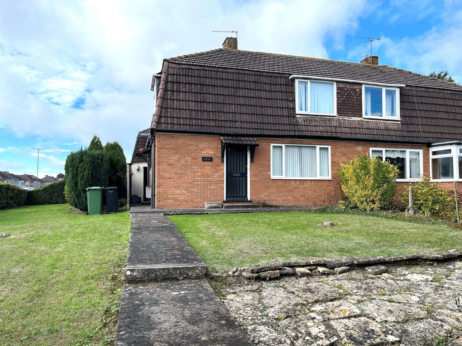 3 bed semidetached house for sale in Little Stoke Lane, Little Stoke