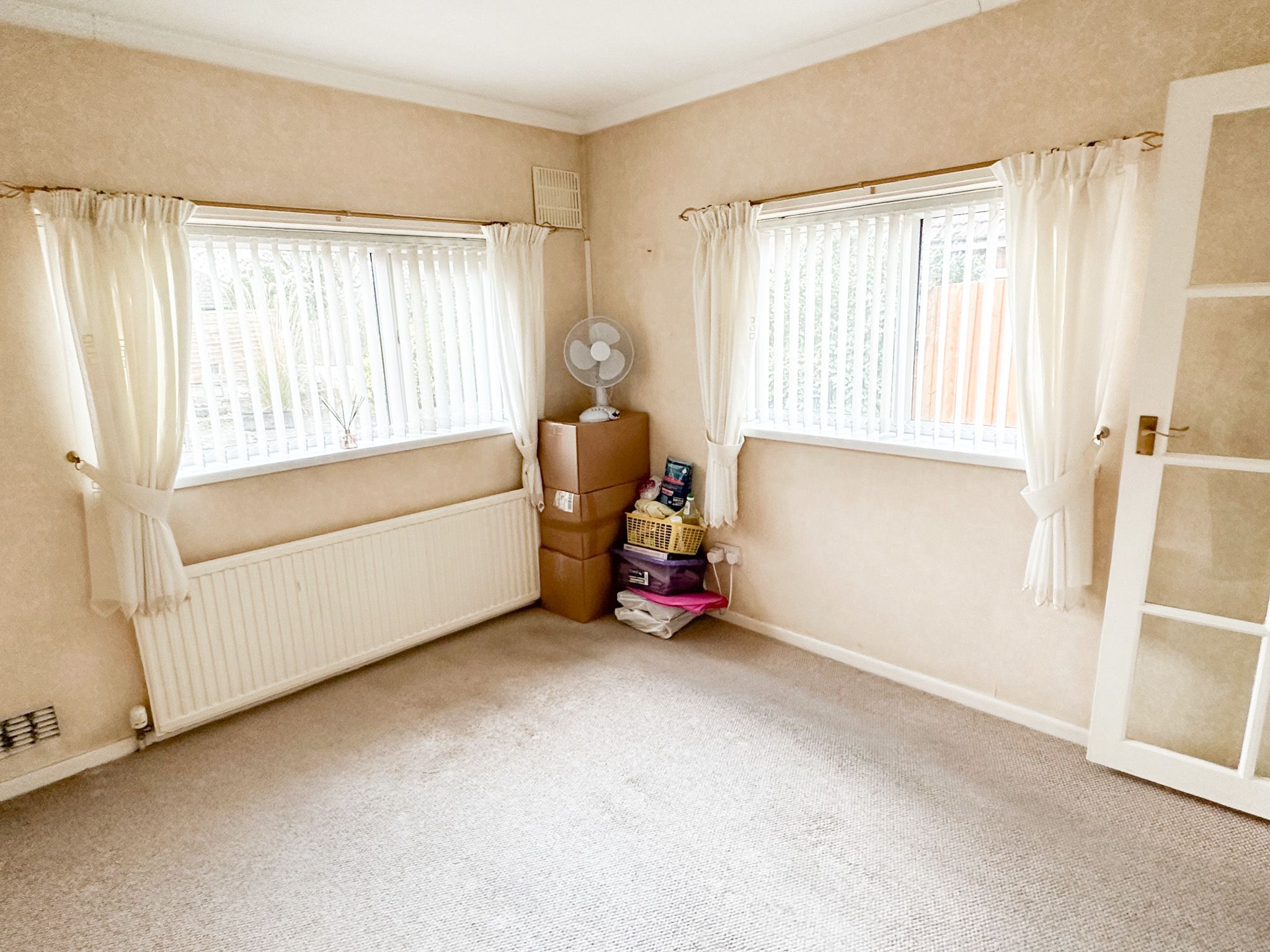 3 bed semidetached bungalow for sale in Ashbrook Close, Dane Bank